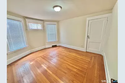 697 Washington Avenue, West Haven, CT 06516 - Photo 15