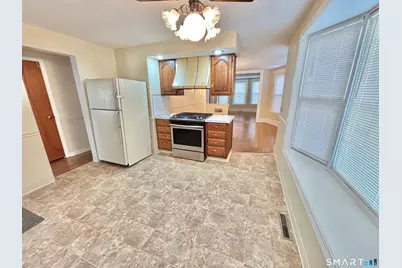 697 Washington Avenue, West Haven, CT 06516 - Photo 7