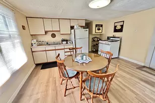 697 Washington Ave, West Haven, CT 06516 - Photo 29