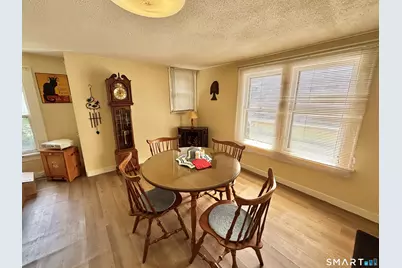 697 Washington Avenue, West Haven, CT 06516 - Photo 31