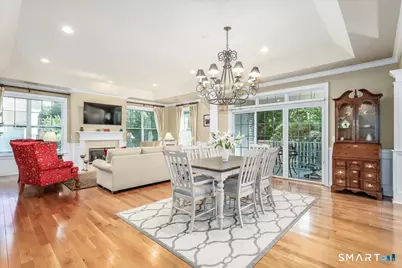 16 Franklin Court #16, Newtown, CT 06470 - Photo 5