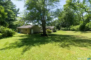 8 Glen Cir, North Branford, CT 06471 - Photo 3