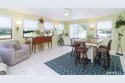 8 Glen Circle, North Branford, CT 06471 - Photo 11
