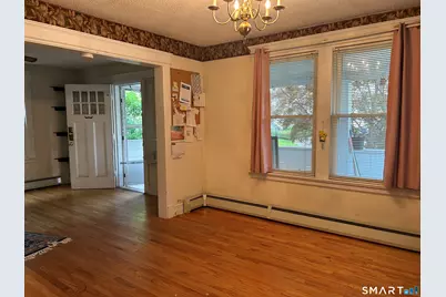 27 Harker Avenue, Waterbury, CT 06705 - Photo 5