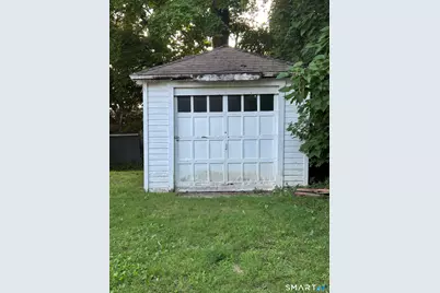 27 Harker Avenue, Waterbury, CT 06705 - Photo 25