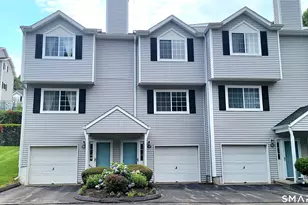 310 Boston Post Rd, Waterford, CT 06385 - Photo 1