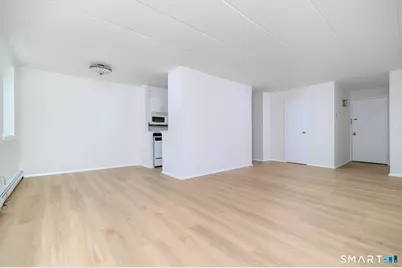 27 Northill Street #6R, Stamford, CT 06907 - Photo 3