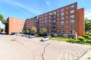 27 Northill St, Stamford, CT 06907 - Photo 21