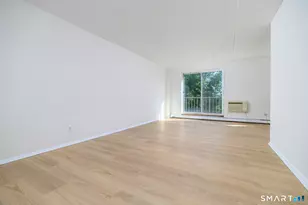 27 Northill St, Stamford, CT 06907 - Photo 5