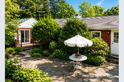 1 Hendrie Dr Extension, Greenwich, CT 06830 - Photo 3