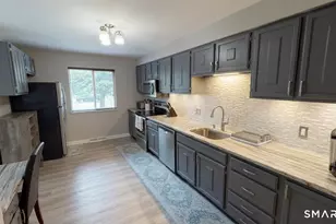 30 Orangewood W, Derby, CT 06418 - Photo 7