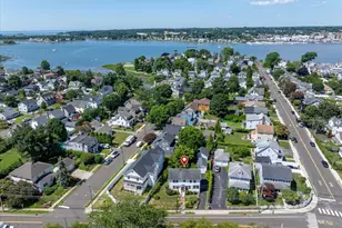 106 Gregory Blvd, Norwalk, CT 06855 - Photo 1