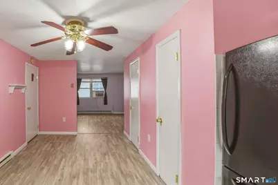 1081 New Haven Road #12D, Naugatuck, CT 06770 - Photo 9