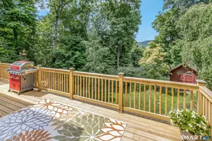 3C Flak Ln, New Fairfield, CT 06812 - Photo 23