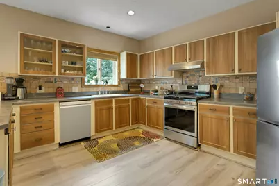 3-C Flak Lane, New Fairfield, CT 06812 - Photo 11