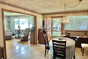 586 Wolcott Rd, Bristol, CT 06010 - Photo 13