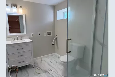 400 Evergreen Avenue, Hamden, CT 06518 - Photo 23