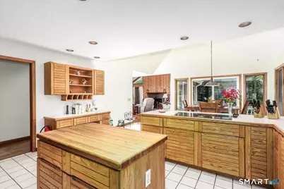 4 Deerfield Road, Brookfield, CT 06804 - Photo 9