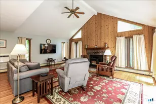 4 Deerfield Rd, Brookfield, CT 06804 - Photo 5