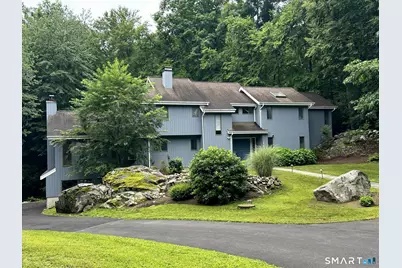 4 Deerfield Road, Brookfield, CT 06804 - Photo 1