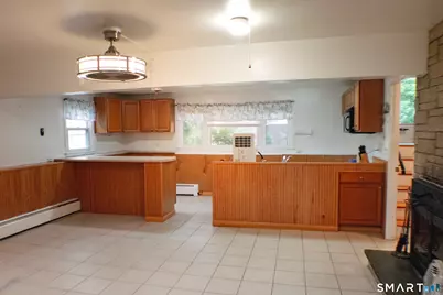 20 Walker Drive, Stratford, CT 06614 - Photo 37
