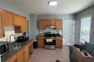 140 Enfield St, Hartford, CT 06112 - Photo 7