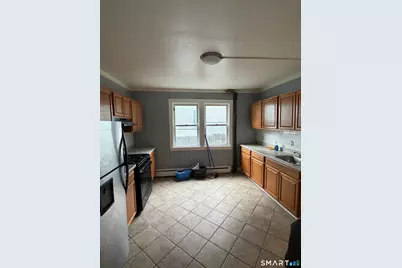 140 Enfield Street, Hartford, CT 06112 - Photo 9