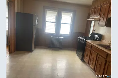226-228 Seymour Avenue #2ND FLOOR, Derby, CT 06418 - Photo 21