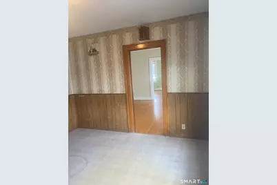 226-228 Seymour Avenue #2ND FLOOR, Derby, CT 06418 - Photo 13