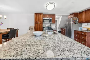 683 Woodin St, Hamden, CT 06514 - Photo 7