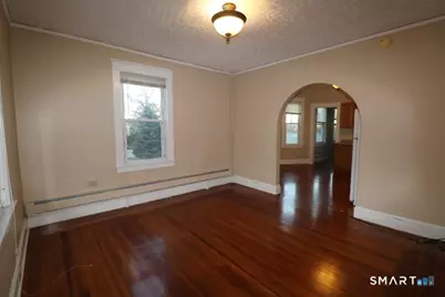 88 Riverview Avenue, New London, CT 06320 - Photo 3