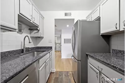 45 Park Place #209, New Britain, CT 06052 - Photo 5