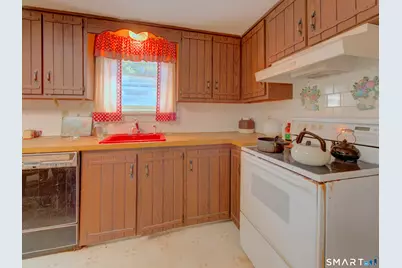 16 Breaults Lane, Thompson, CT 06277 - Photo 5