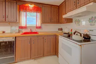 16 Breaults Ln, Thompson, CT 06277 - Photo 5