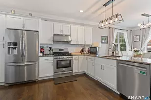 91 W Broad St, Stamford, CT 06902 - Photo 9