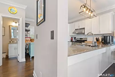 91 West Broad Street #APT 13, Stamford, CT 06902 - Photo 7