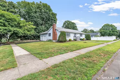 200 Diane Terrace, Stratford, CT 06614 - Photo 3