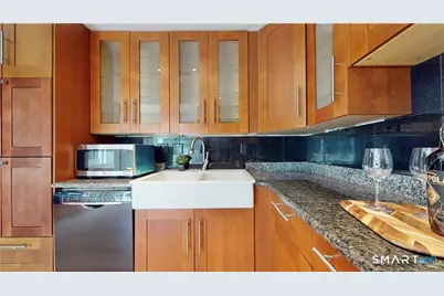 37 Village Road #1, Milford, CT 06460 - Photo 3
