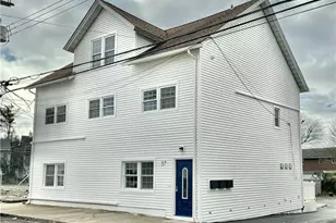 37 Village Rd, Milford, CT 06460 - Photo 11