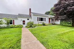 48 East St, Bethlehem, CT 06751 - Photo 3