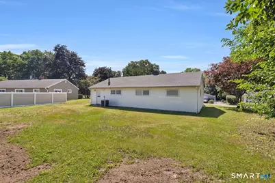 29 Coolidge Street, Windsor Locks, CT 06096 - Photo 11