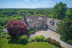 49 Wyngate Dr, Avon, CT 06001 - Photo 1