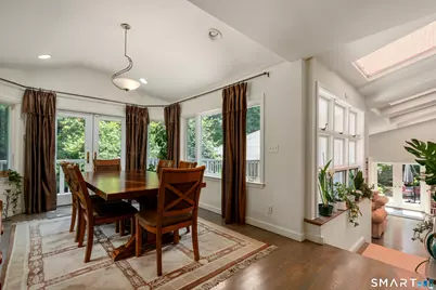 21 Hampton Lane, New Canaan, CT 06840 - Photo 11