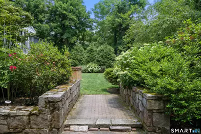21 Hampton Lane, New Canaan, CT 06840 - Photo 35