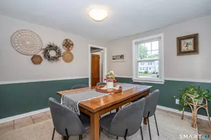 79 Edgemont Ave, West Hartford, CT 06110 - Photo 9