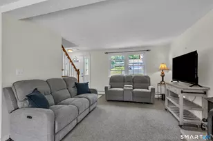 19 Hillside Dr, Ellington, CT 06029 - Photo 3