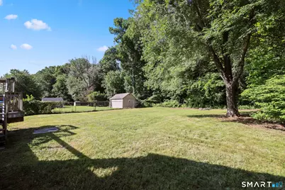 288 Knob Hill Road, Meriden, CT 06451 - Photo 5