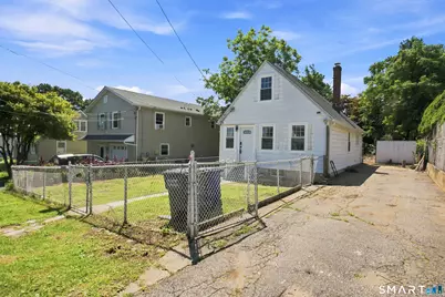 227 Sylvan Street, Bridgeport, CT 06606 - Photo 23