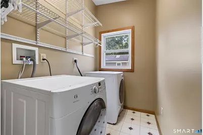 23 Oregon Avenue, East Haven, CT 06512 - Photo 31