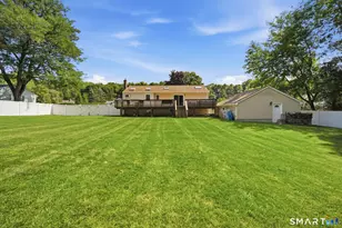 77 Montauk Dr, Vernon, CT 06066 - Photo 3